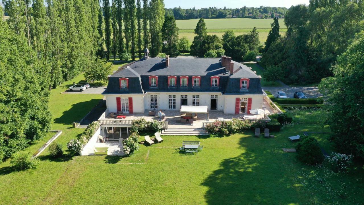 Hotel Le Domaine De Barbizon Saint-Martin-en-Bière Esterno foto